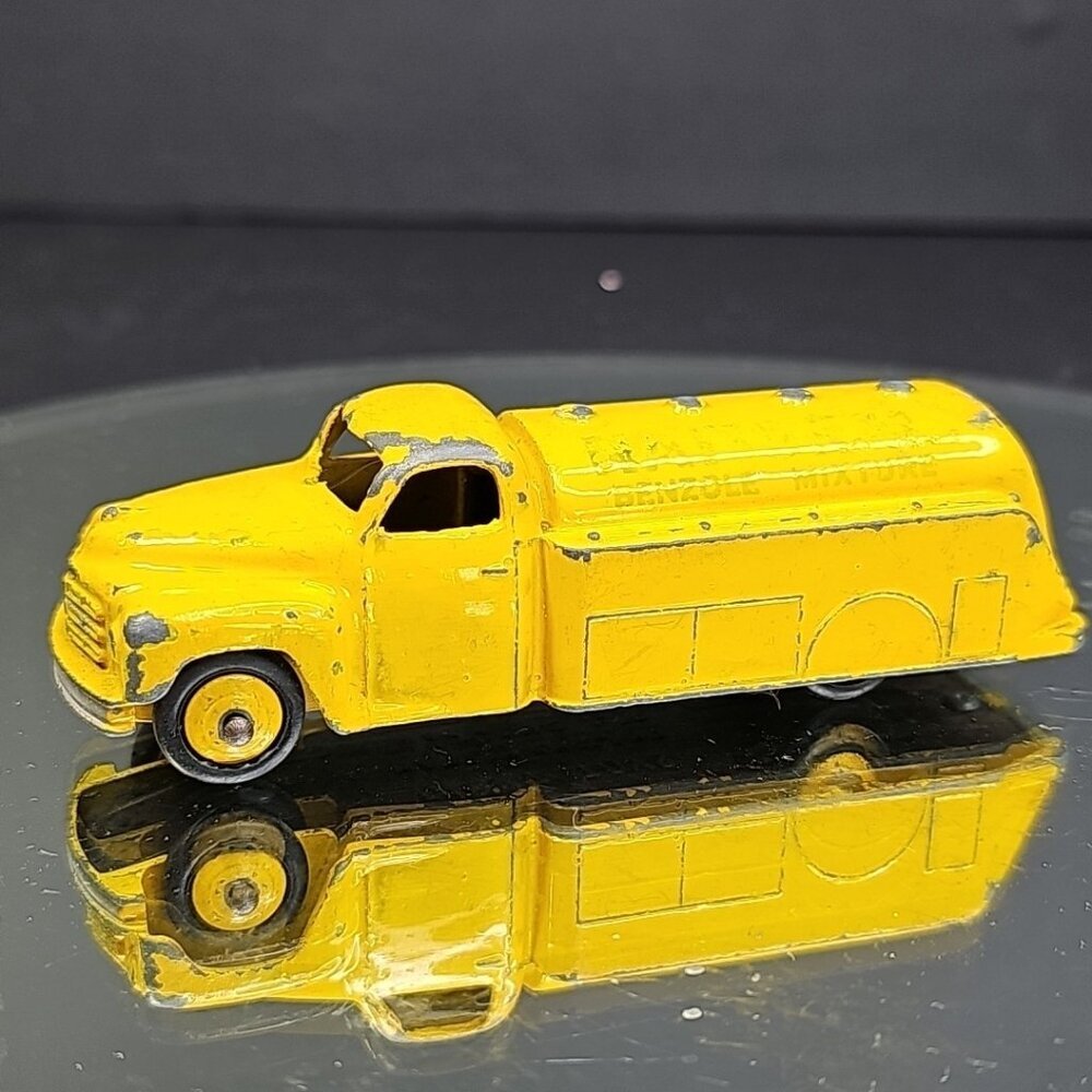 Dinky 443 Studebaker National Benzole Tanker Original Model Meccano England UK